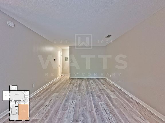 2nd image of 1934-1940 Harrison Dr #100-A