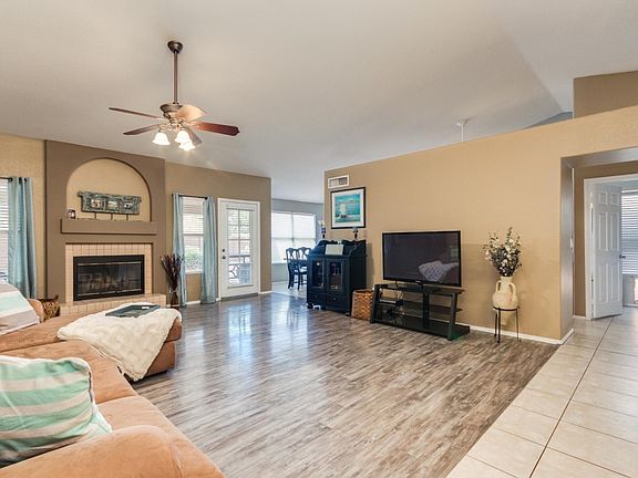 Desert Trumpet Great Room