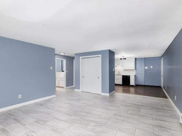 24-26 Inman St #4, Lawrence, MA 01843