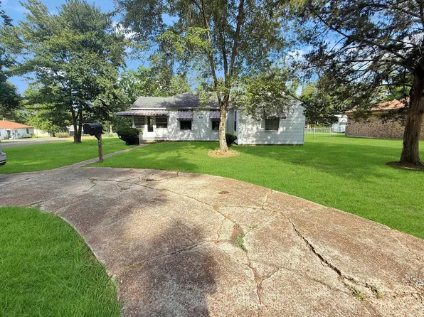 801 Kings Rd, Leesville, LA 71446
