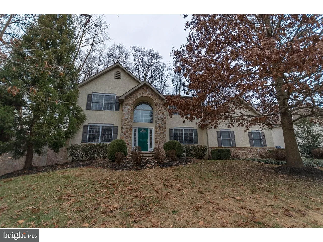 1502 Hilltop Ter photo 1