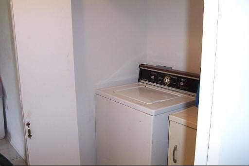 1st image of 814 HAMPTON AVE