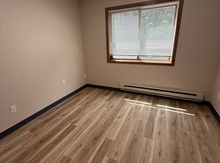 1321 1st St NE #2, Faribault, MN 55021