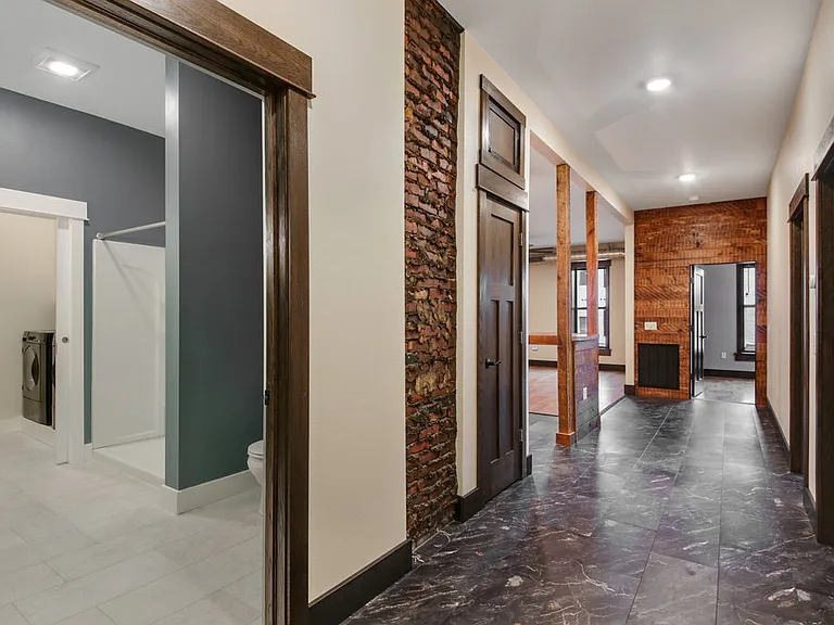 403 Wisconsin St — Photo 22