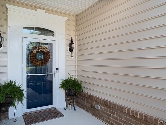 3rd image of 10777 White Dogwood Dr