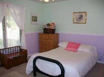 4th image of 262 Lakeshore Ln