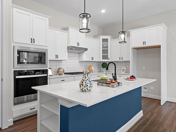 7th image of this home