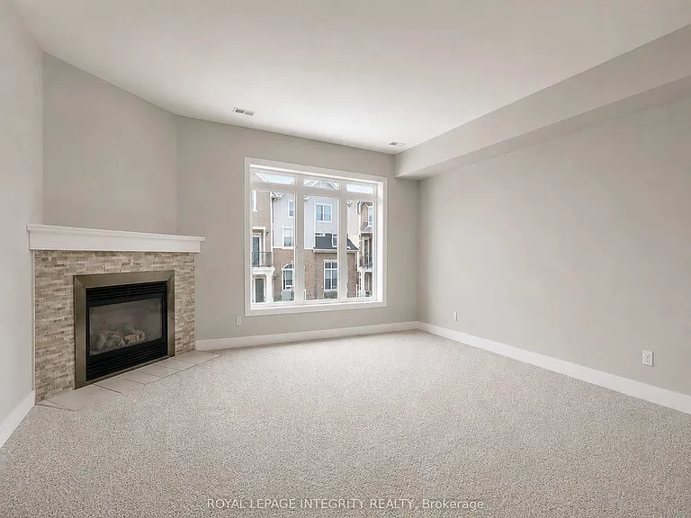 1660 Locksley Ln #21 — Photo 2