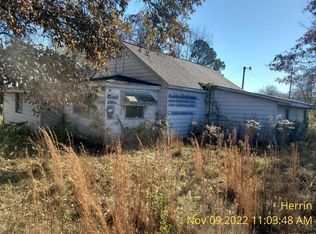 8444 Stotlar Rd, Herrin, IL 62948