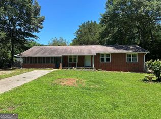 8224 Highland Dr SW, Covington, GA 30014