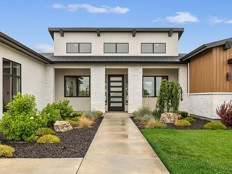 7786 W Diamond Lake Dr — Photo 5