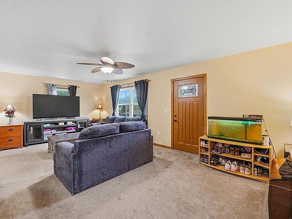 5th image of 118 Highland AVENUE