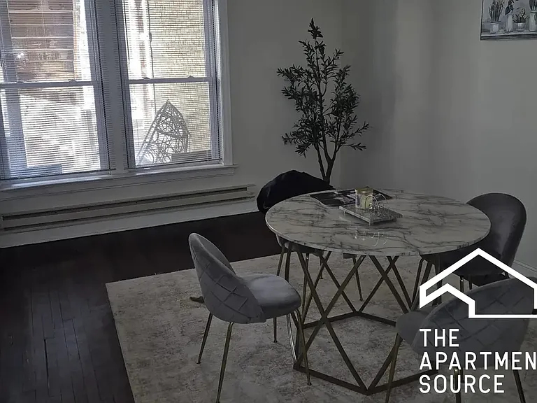 947 Judson Ave #1 — Photo 2