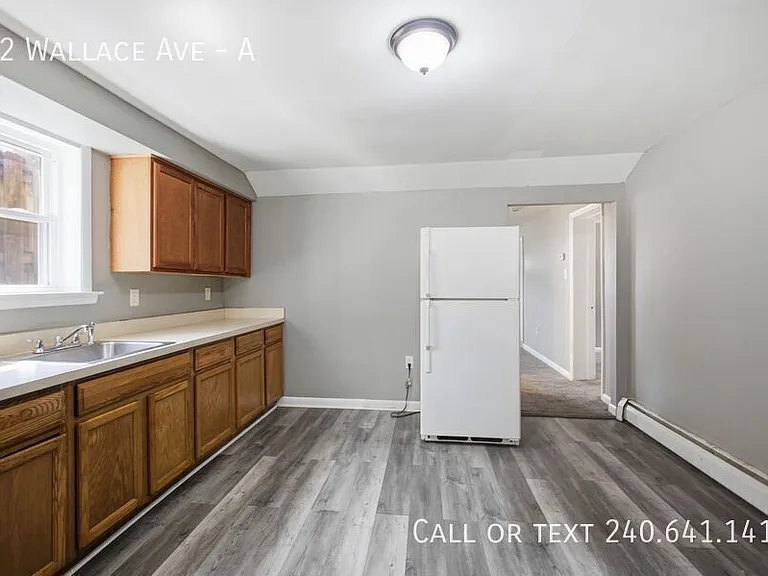 12 Wallace Ave #A — Photo 6