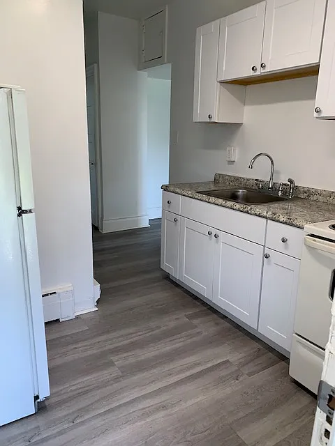 54 Acheson Ave #4
