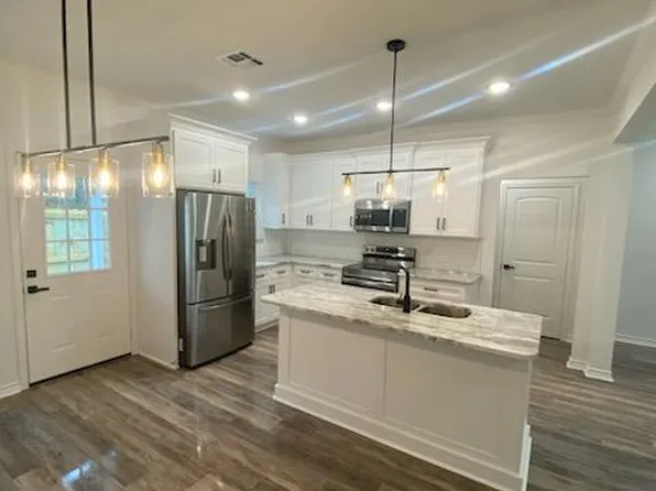 200-1533 Harmony St #200, Tyler, TX 75702