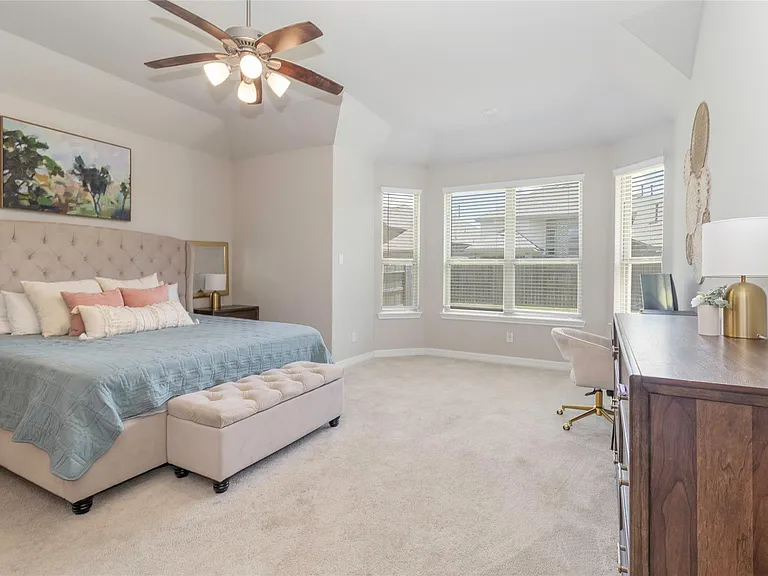 3010 Flora Manor Dr — Photo 25