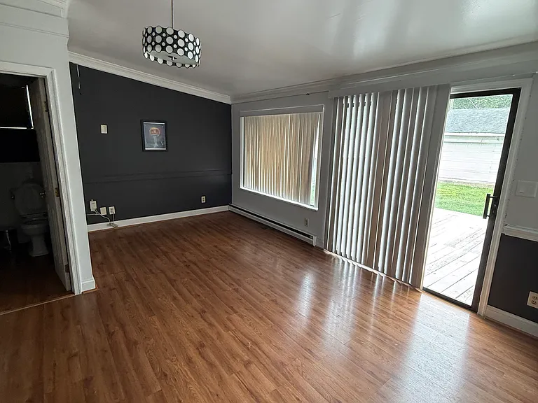 8909 Traditional Dr — Photo 18