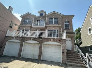 153-155 Leslie St, Newark, NJ 07112
