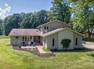146 W River Rd, Valley City, OH 44280
