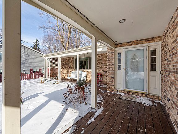 2nd image of 1802 Van Buren Ct