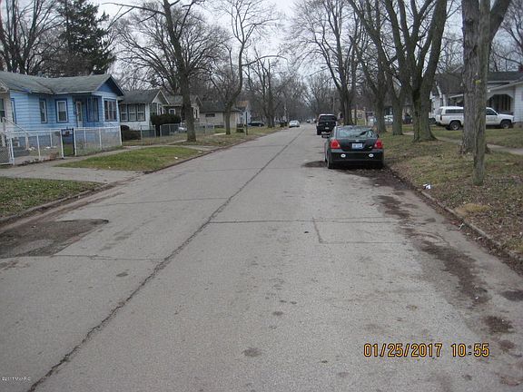 4th image of 820 Lavette Ave