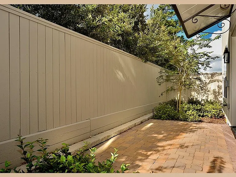 215 Willow St — Photo 25