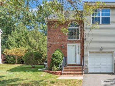 110 Petal Ln, Ewing, NJ, 08638
