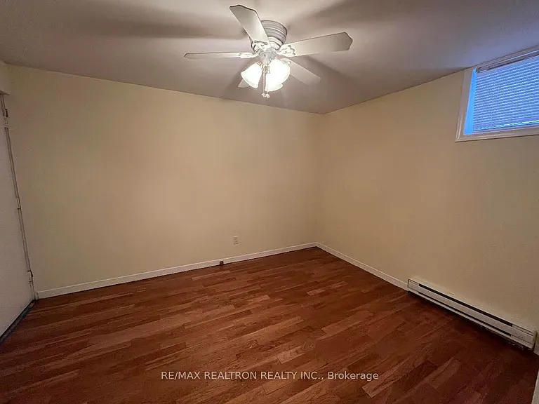 485 Oriole Pkwy #A — Photo 5