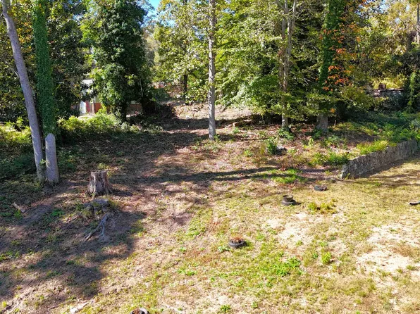 517 Pennwood Dr, Spartanburg, SC 29306