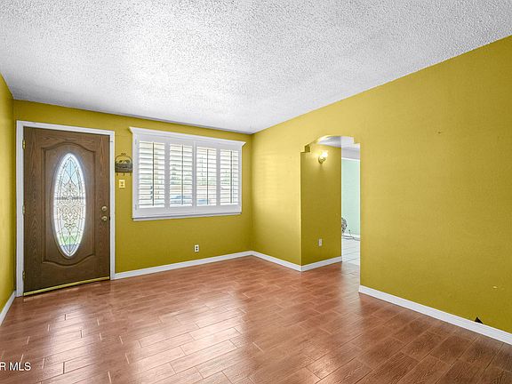 3rd image of 537 Gilmore Way