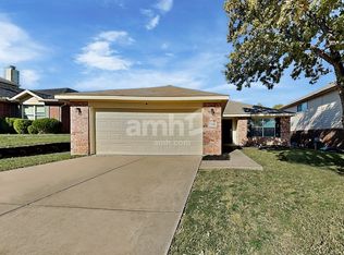 7569 Vanessa Dr, Fort Worth, TX 76112