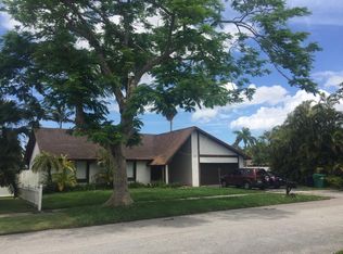 10275 SW 132nd Ct, Miami, FL 33186