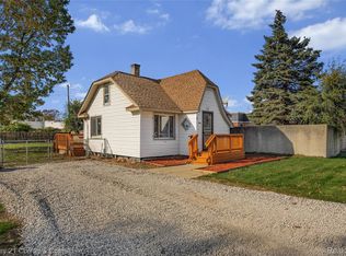 8701 Lanewood St, Westland, MI 48185