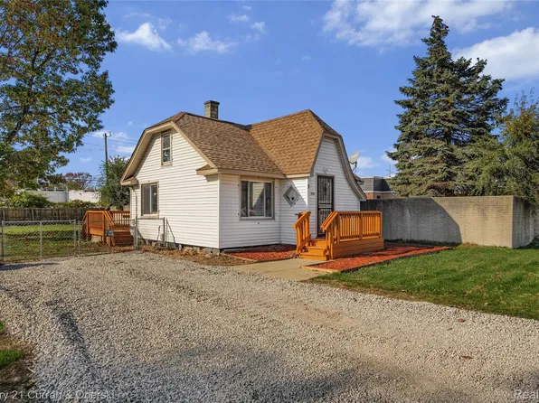 8701 Lanewood St, Westland, MI 48185
