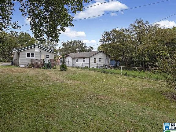 5th image of 209 61st St