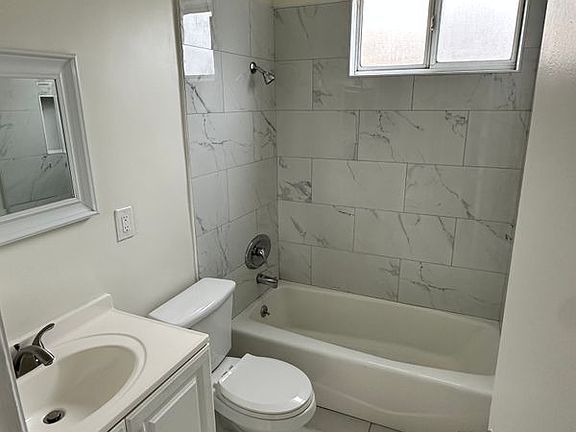 4th image of 5458 Smiley Dr APT 2