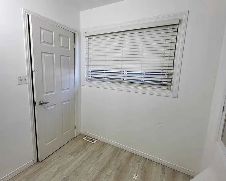454 Burton Ave #1 — Photo 4