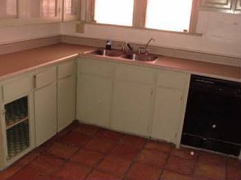 2nd image of 4186 5th Ave