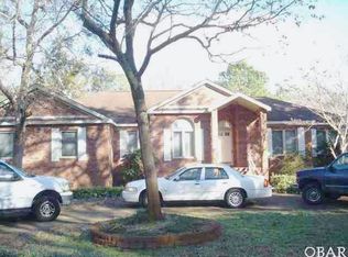 32 Fairway Dr, Southern Shores, NC 27949