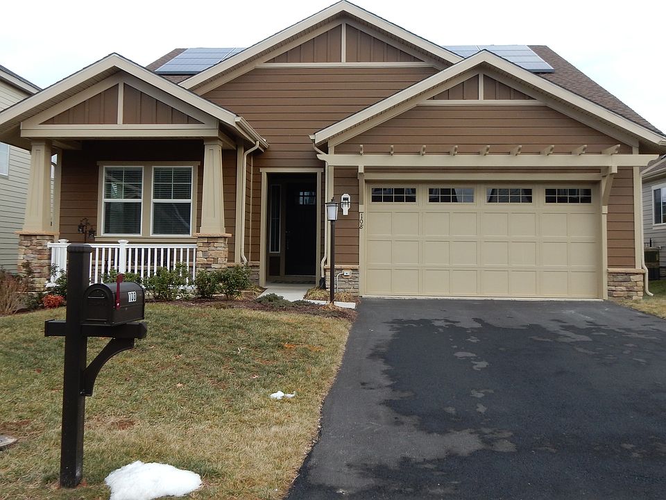 1st image of 108 Cloak Ln