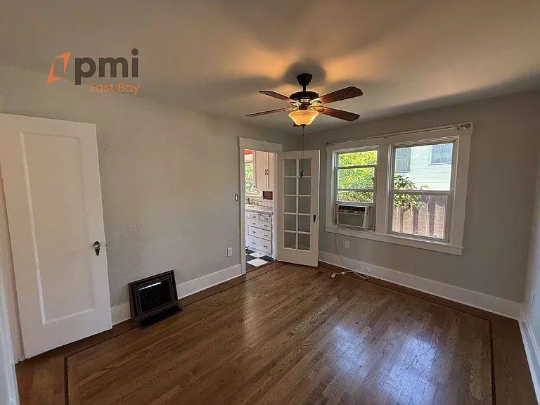 1435 Cedar St — Photo 6