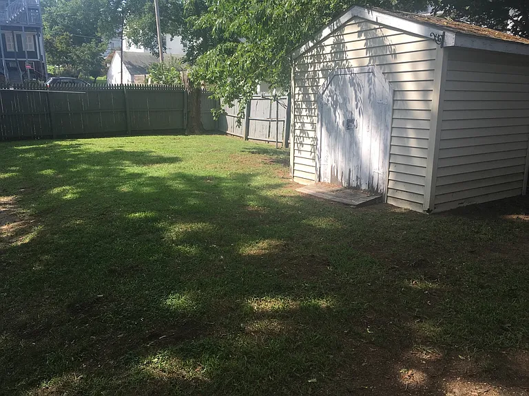 31 Burr Ave — Photo 14