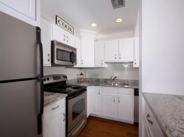 Bowdoin School Apartments