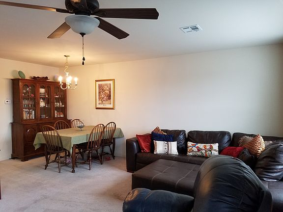 Living Room/Dining Room