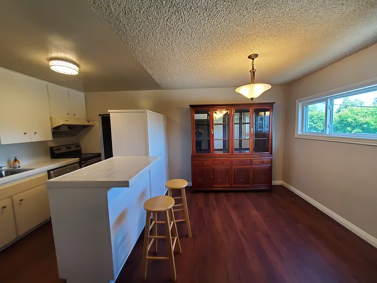 9070 Huntington Dr #6 — Photo 13