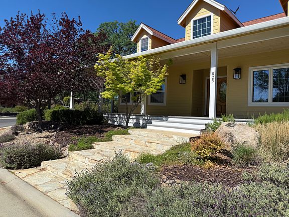 3rd image of 525 Selkirk Ranch Rd