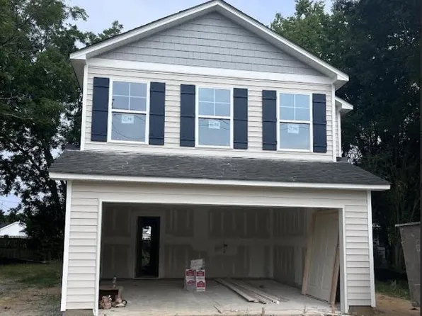 904 S Raiford Street, Selma, NC 27576