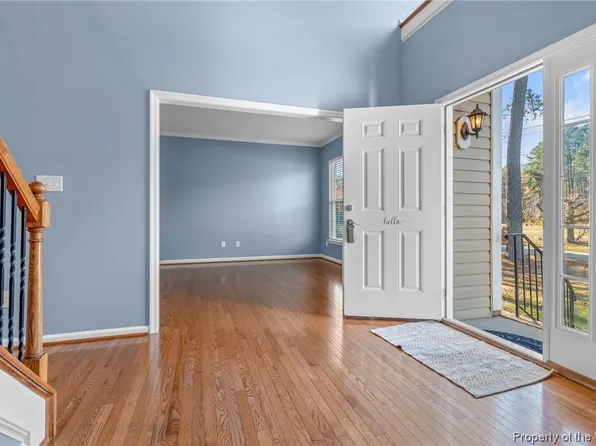 416 Darby Rd, Yorktown, VA 23693