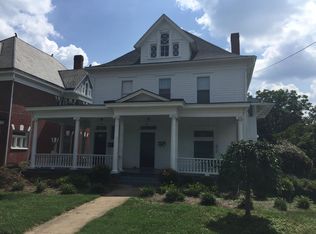 374 Walnut Ave SW, Roanoke, VA 24016